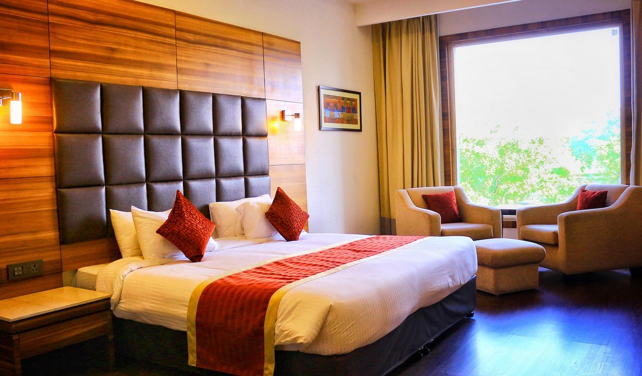 City Park Resort Bahādurgarh Exterior photo